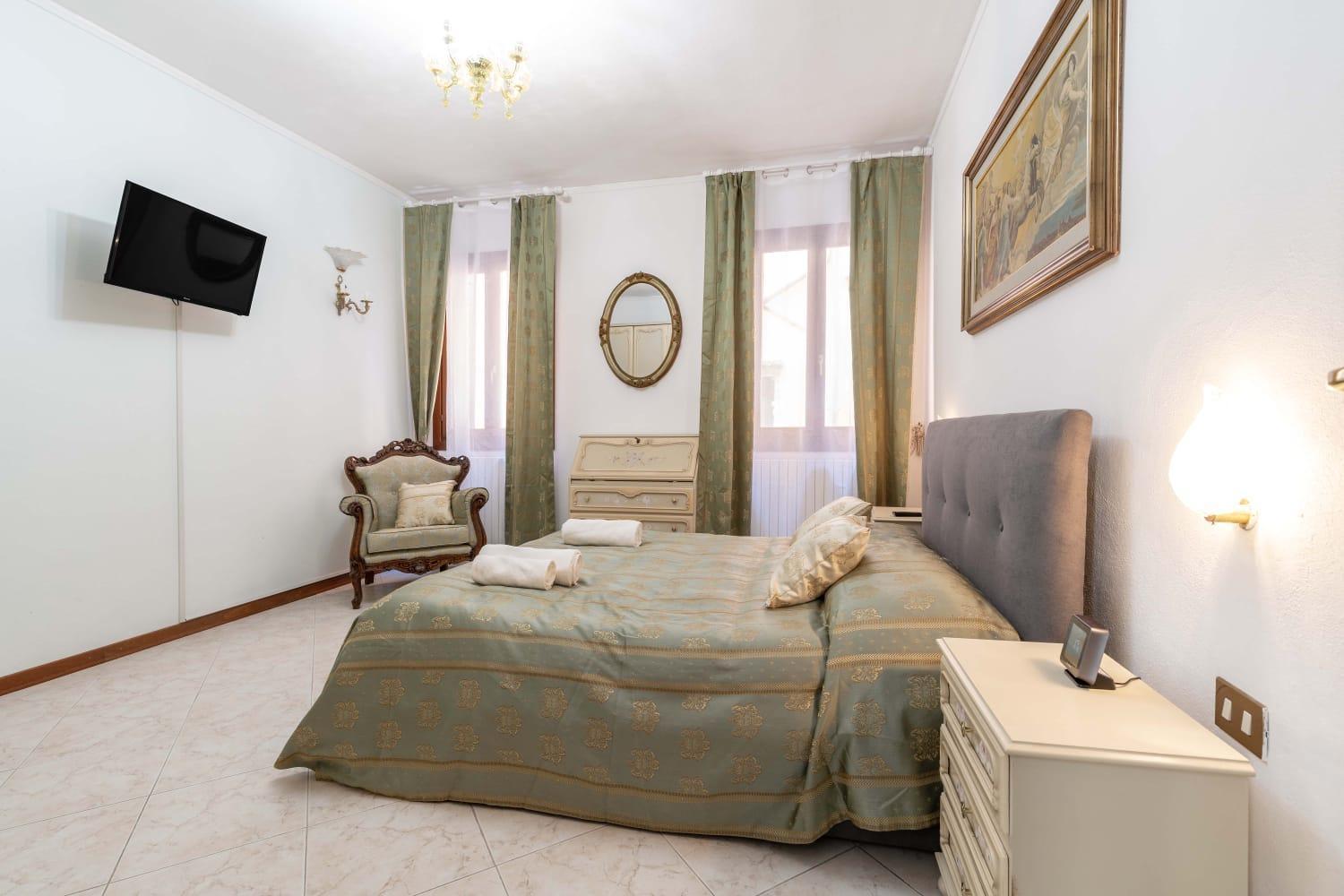 Gondolier' S House Castello Venice